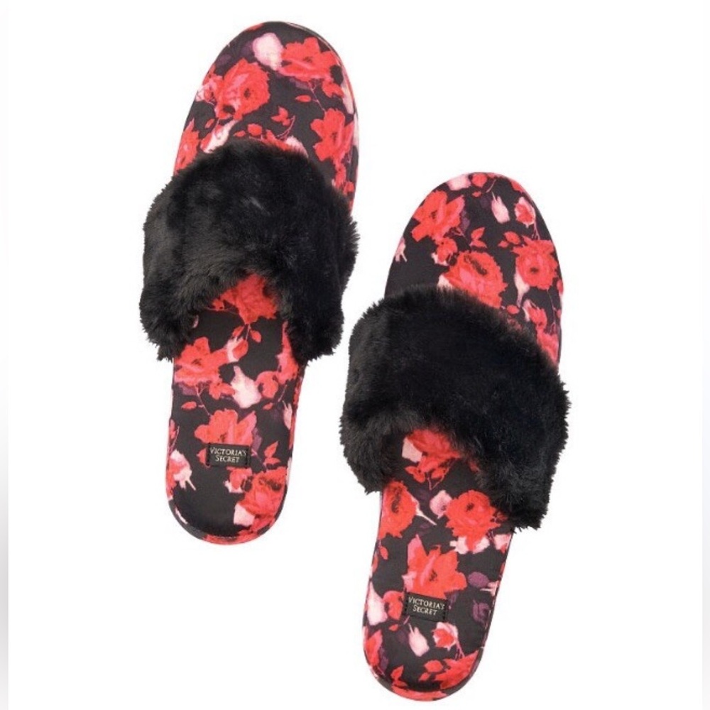 Victoria's Secret Red Rose Print Signature Satin Slippers Women’s Size Small 5-6